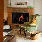 Overlooking Monte Peglia Reserve Holiday home *