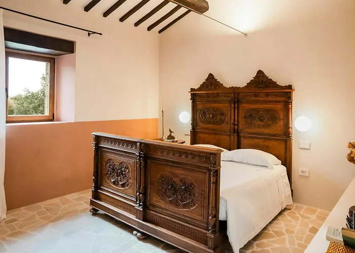 Сasa de vacaciones Overlooking Monte Peglia Reserve *